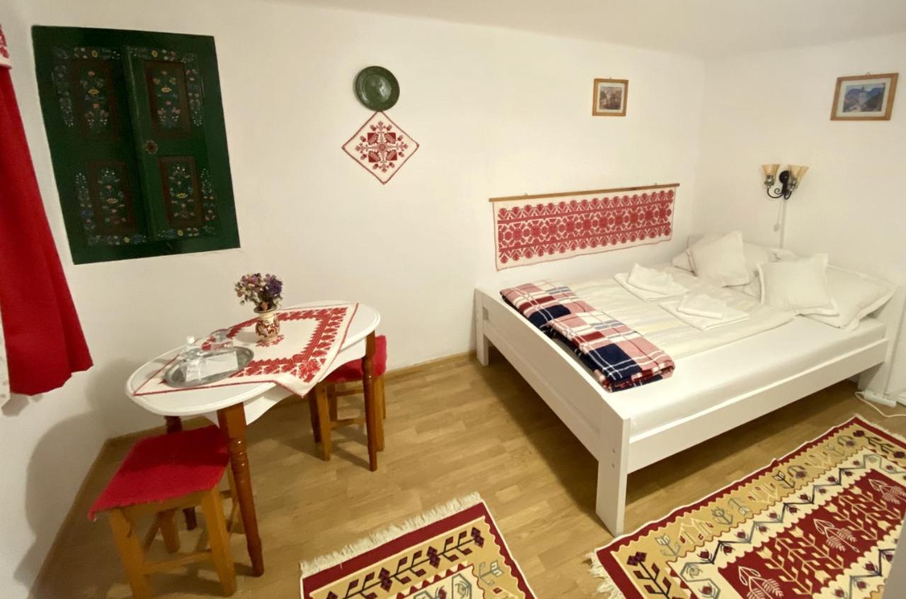 ホテル Casa Kelemen Iren ルメテア エクステリア 写真